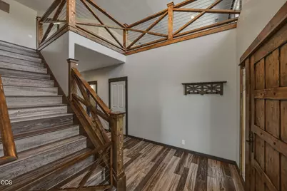 2484 SW 39th Street, Redmond, OR 97756 - Photo 5