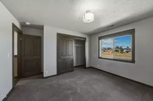 2484 SW 39th St, Redmond, OR 97756 - Photo 47
