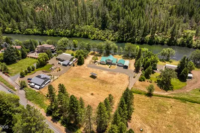 26268 Highway 62, Trail, OR 97541 - Photo 29