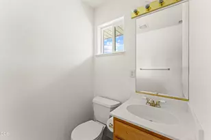 26268 Hwy 62, Trail, OR 97541 - Photo 19