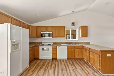 454 NE Spruce Court, Redmond, OR 97756 - Photo 11