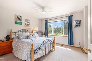 902 Golden Pheasant Dr, Redmond, OR 97756 - Photo 13
