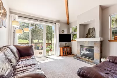 902 Golden Pheasant Drive, Redmond, OR 97756 - Photo 5