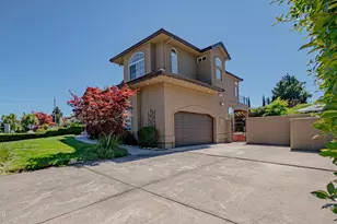 3270 Larue Dr, Medford, OR 97504 - Photo 35
