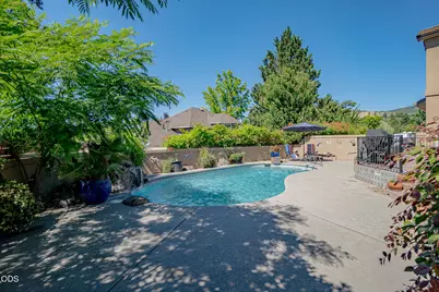 3270 Larue Drive, Medford, OR 97504 - Photo 3