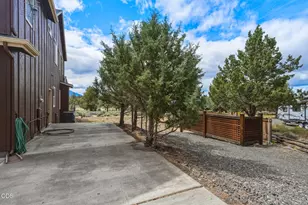 70275 Club Rd, Sisters, OR 97759 - Photo 37
