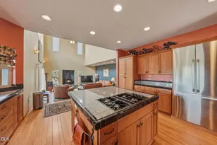 70275 Club Rd, Sisters, OR 97759 - Photo 15