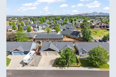 2035 NW Kilnwood Lane, Redmond, OR 97756 - Photo 27