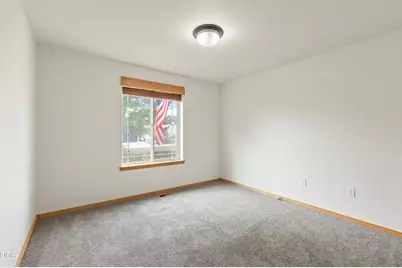 2035 NW Kilnwood Lane, Redmond, OR 97756 - Photo 17