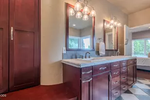 2401 Fox Run, Medford, OR 97504 - Photo 33