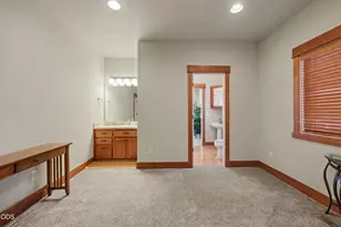 225 Echo Way, Eagle Point, OR 97524 - Photo 37