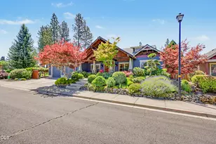 225 Echo Way, Eagle Point, OR 97524 - Photo 63