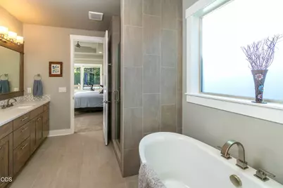 3087 NW Hidden Ridge Drive, Bend, OR 97703 - Photo 17