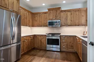 3711 NE Purcell Blvd, Bend, OR 97701 - Photo 11