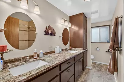 931 Mira Mar Avenue, Medford, OR 97504 - Photo 19