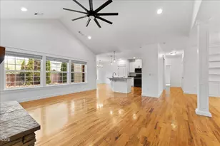 13 Portabello Way, Eagle Point, OR 97524 - Photo 15
