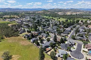 13 Portabello Way, Eagle Point, OR 97524 - Photo 47