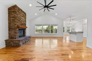 13 Portabello Way, Eagle Point, OR 97524 - Photo 13