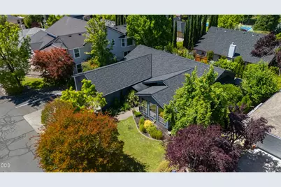 2471 Republic Way, Medford, OR 97504 - Photo 1