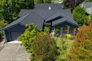 2471 Republic Way, Medford, OR 97504 - Photo 27