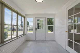 1132 Crescent Ave, Klamath Falls, OR 97601 - Photo 7