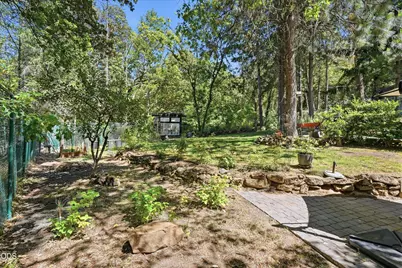 5238 Dark Hollow Road, Medford, OR 97501 - Photo 47