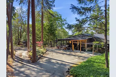 5238 Dark Hollow Road, Medford, OR 97501 - Photo 1