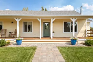 24855 Deer Ln, Bend, OR 97701 - Photo 9