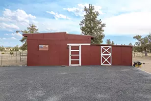 24855 Deer Ln, Bend, OR 97701 - Photo 51