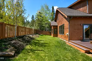 19377 Brookside Way, Bend, OR 97702 - Photo 29