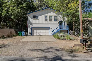 937 4th Ave, Gold Hill, OR 97525 - Photo 1