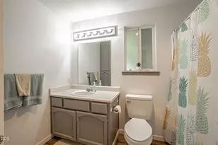 937 4th Ave, Gold Hill, OR 97525 - Photo 9