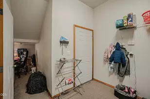 937 4th Ave, Gold Hill, OR 97525 - Photo 19