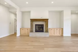 505 Autumn Hls Dr, Medford, OR 97504 - Photo 11