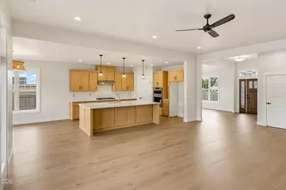 505 Autumn Hills Drive, Medford, OR 97504 - Photo 11