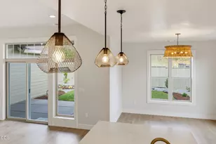 505 Autumn Hls Dr, Medford, OR 97504 - Photo 23