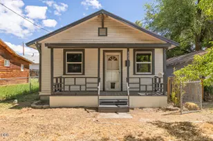 427 Martin St, Klamath Falls, OR 97601 - Photo 1