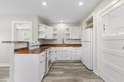 427 Martin Street, Klamath Falls, OR 97601 - Photo 11