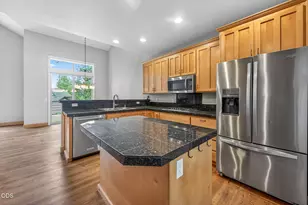 2723 NW Havre Ct, Bend, OR 97703 - Photo 7