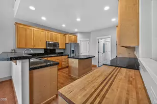 2723 NW Havre Ct, Bend, OR 97703 - Photo 5