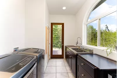 118 Airport Drive, Cave Junction, OR 97523 - Photo 19