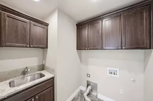 3024 Northeast Flagstone Avenue, Bend, OR 97701 - Photo 13