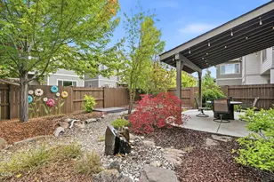 3024 Northeast Flagstone Avenue, Bend, OR 97701 - Photo 25