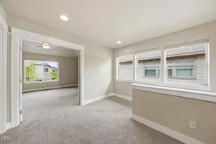 3024 Northeast Flagstone Avenue, Bend, OR 97701 - Photo 9