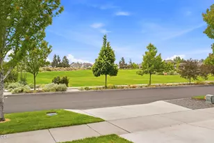 3024 Northeast Flagstone Avenue, Bend, OR 97701 - Photo 29