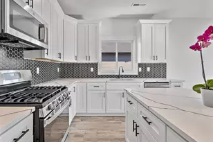 1176 W Ridge Dr, Klamath Falls, OR 97601 - Photo 9