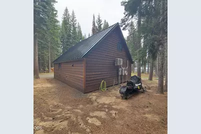 24 Diamond Lake Loop, Chemult, OR 97731 - Photo 9