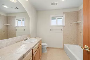 825 Amerman Dr, Phoenix, OR 97535 - Photo 45