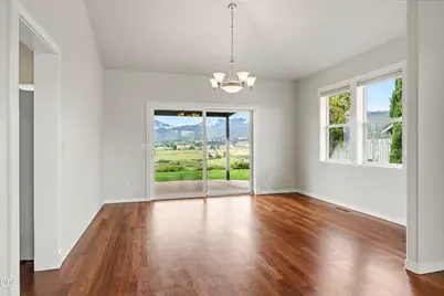 825 Amerman Drive, Phoenix, OR 97535 - Photo 13