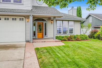 825 Amerman Drive, Phoenix, OR 97535 - Photo 9